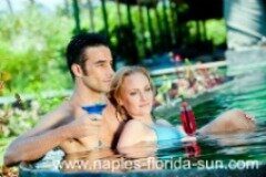 naples florida, inn on fifth, jacuzzi tub, romantic Florida vacation, romantic vacation
